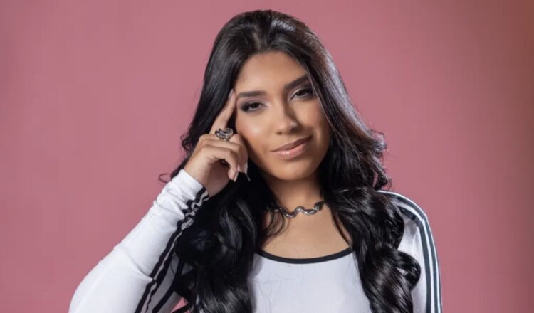 Beatriz Andrade conquista espaço na nova geração da música nordestina e emplaca sucesso com “Meu Neném”