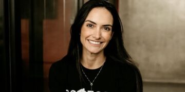 Mônica Medeiros lidera expansão da Seazone e acompanha crescimento do aluguel por temporada no Brasil